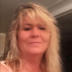 Meet your Posher, Kay